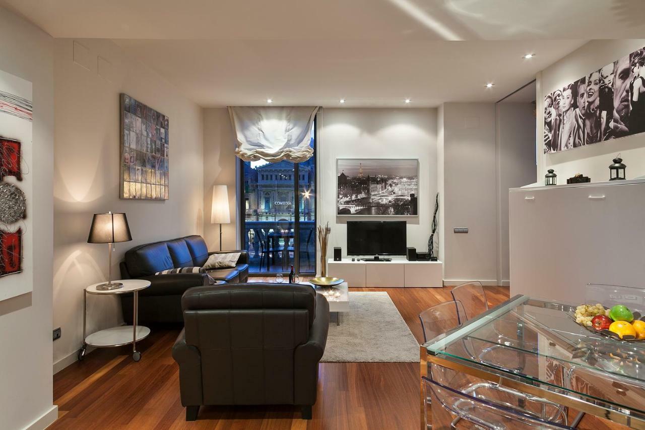 Uma Suites Passeig De Gracia 16 Barcelona Exterior foto